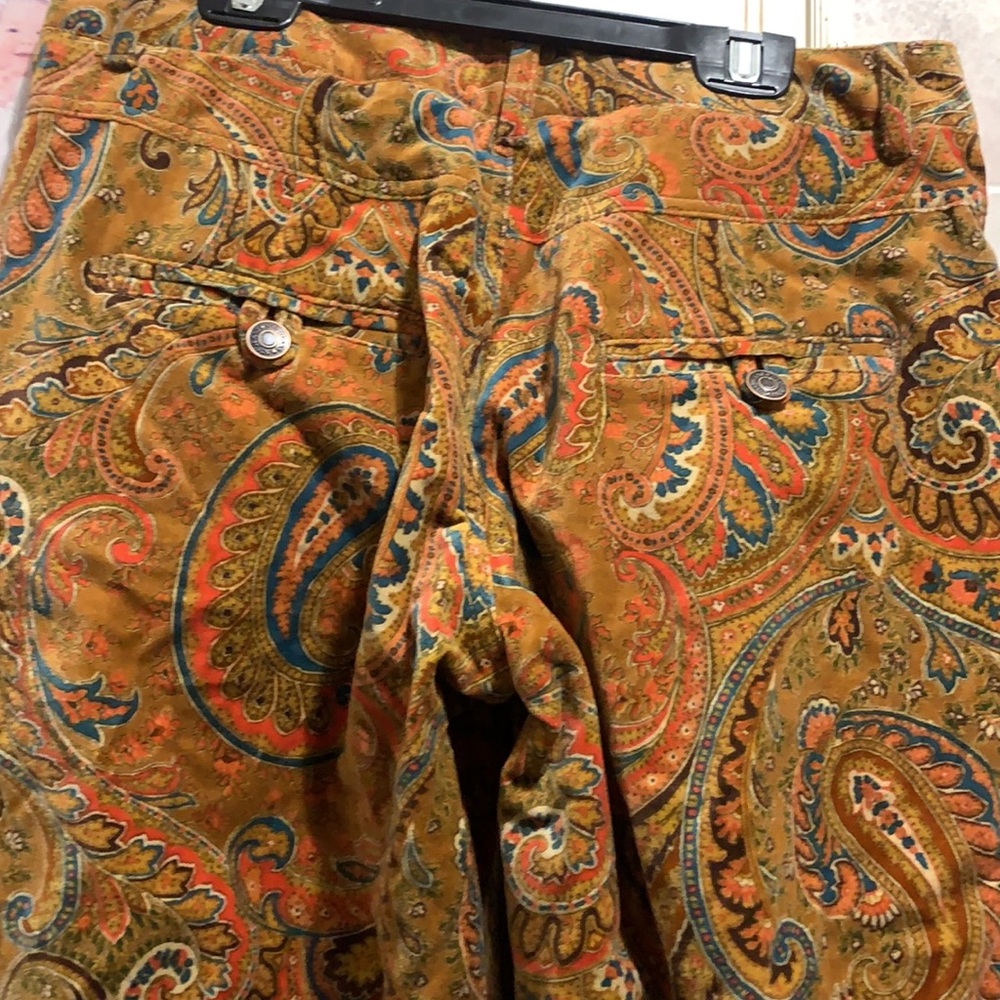 Not the same pants - Picture 7 of 11